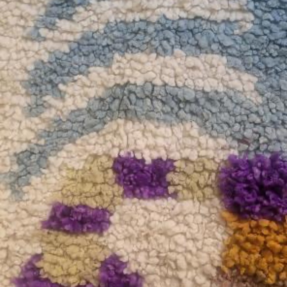 Wool Rug - Picture 3 of 3